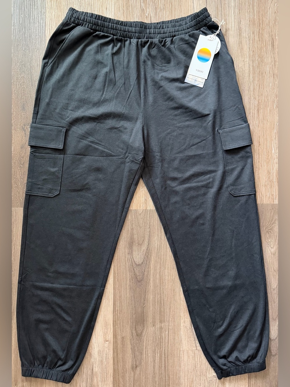 Vuori Boyfriend Cargo Women Black Heather Sz Large VW4062 NWT